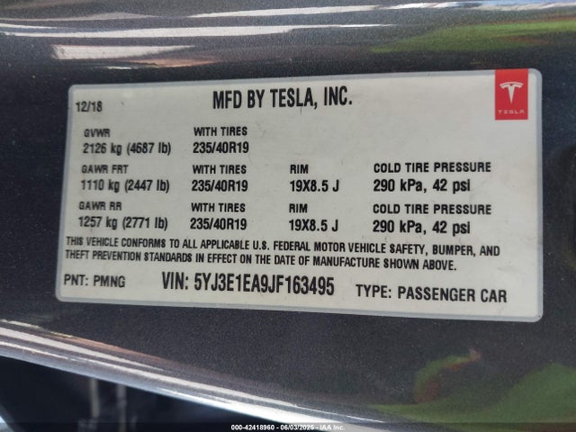 2018 TESLA MODEL 3 5YJ3E1EA9JF163495 Photo 8