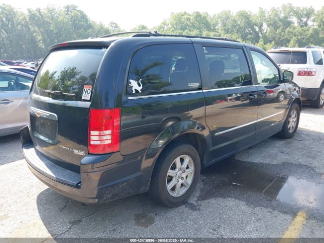 2010 CHRYSLER TOWN & COUNTRY 2A4RR5D12AR221730 Photo 3