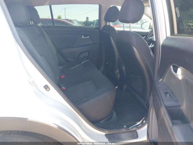 2012 KIA SPORTAGE KNDPBCA21C7232807 Photo 7
