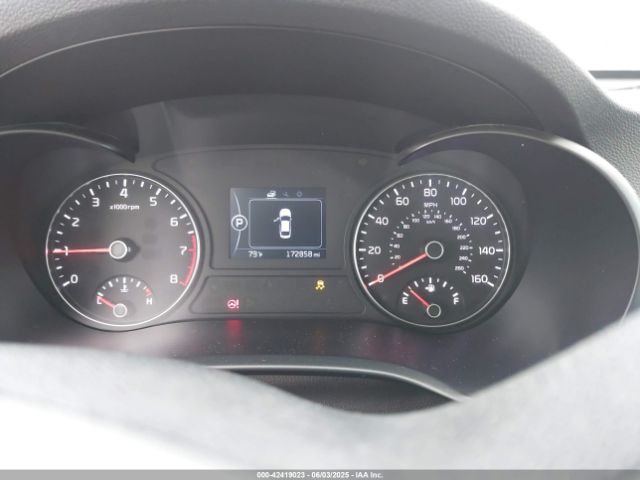 5XXGT4L36GG120395 KIA Optima Lx