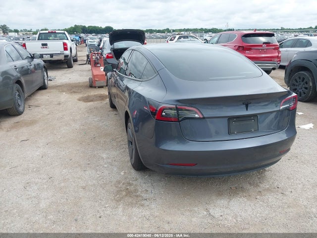 2023 TESLA MODEL 3 5YJ3E1EA6PF618263 Photo 2