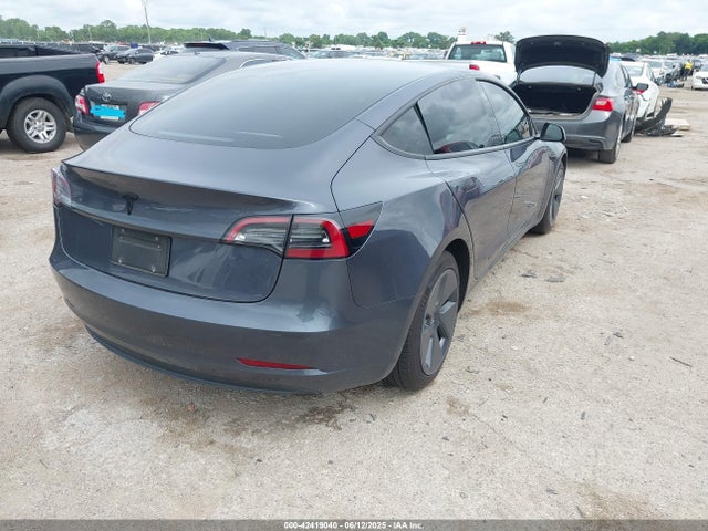 2023 TESLA MODEL 3 5YJ3E1EA6PF618263 Photo 3
