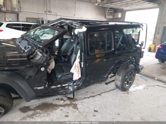 1C4HJXDN8MW740087 Jeep 2021