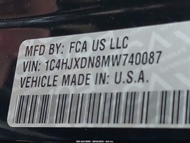 1C4HJXDN8MW740087 Jeep 2021