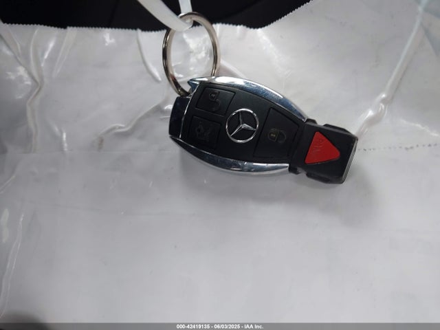 WDC0J4KB7KF513940 Mercedes-Benz m274