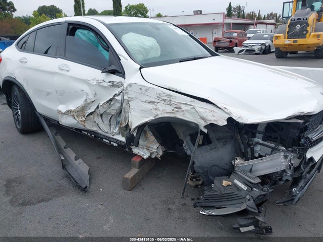 WDC0J4KB7KF513940 Mercedes-Benz m274