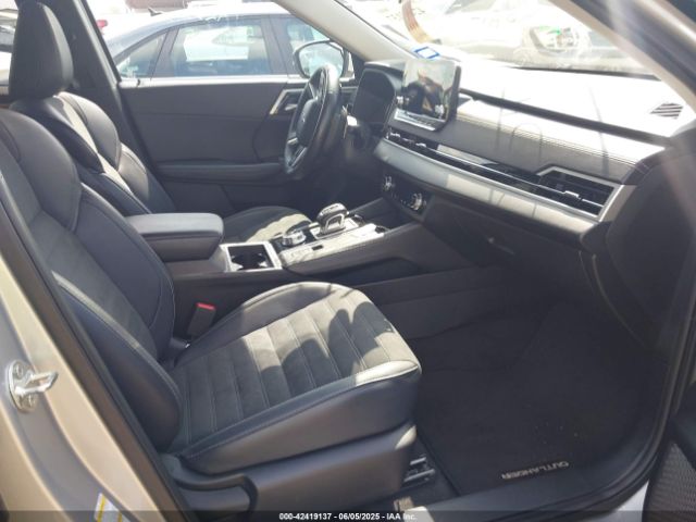 2024 MITSUBISHI OUTLANDER JA4J3VA83RZ042369 Photo 4