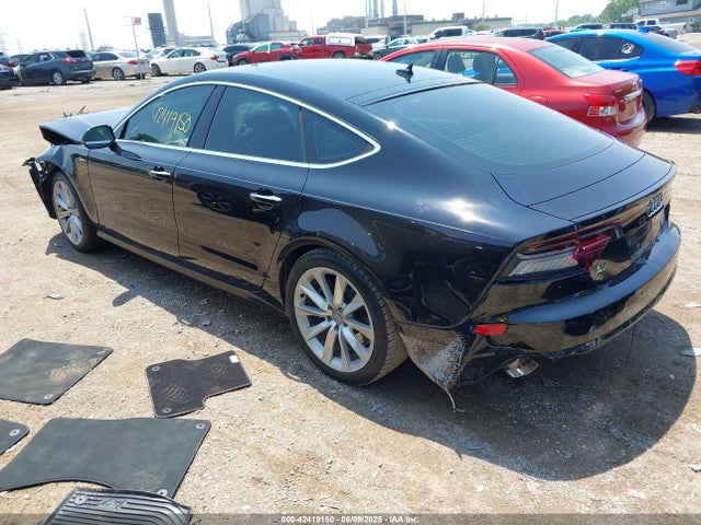 2016 AUDI A7 WAU2GAFC5GN023263 Photo 2