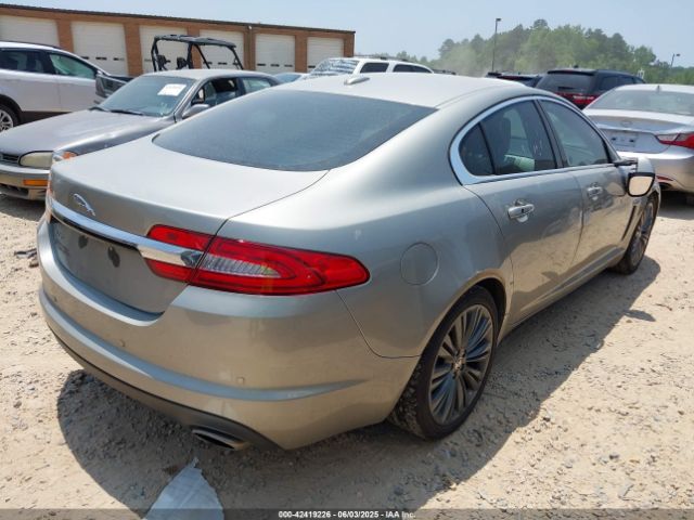 2012 JAGUAR XF SAJWA0HB4CLS23644 Photo 3