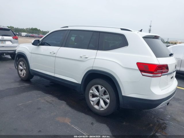 2018 VOLKSWAGEN ATLAS 1V2AP2CA7JC599090 Photo 2