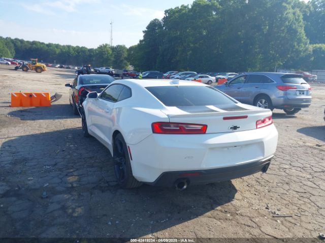 2018 CHEVROLET CAMARO 1G1FB1RS7J0112304 Photo 2