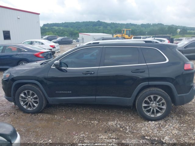 1C4PJLLB8KD313237 Jeep 2019