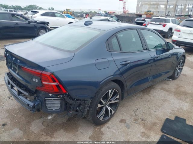 2024 VOLVO S60 7JRL12FL7RG318758 Photo 3