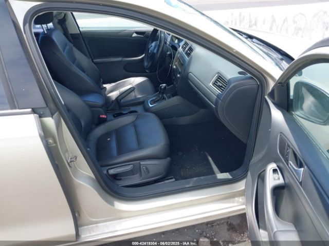 3VWD17AJ9EM271431 Volkswagen Jetta 1.8t Se