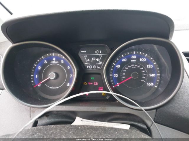 5NPDH4AEXFH588903 Hyundai ELANTRA SE