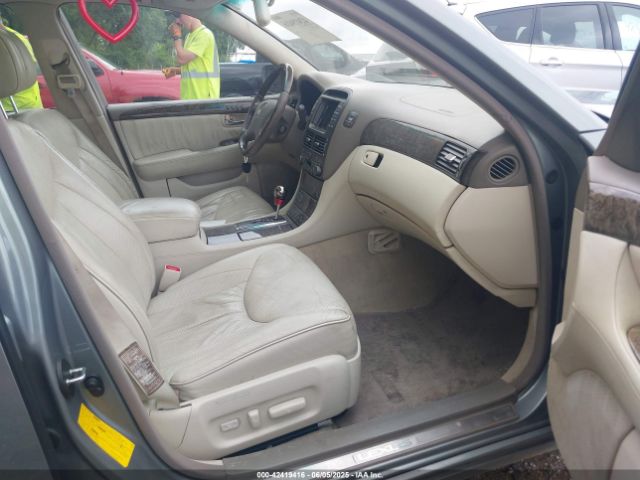 2003 LEXUS LS 430 JTHBN30F830097550 Photo 4