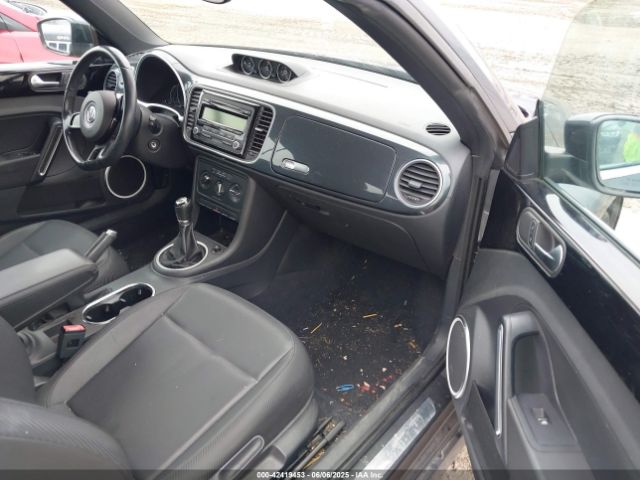 2013 VOLKSWAGEN BEETLE 3VW8T7AT8DM832682 Photo 4