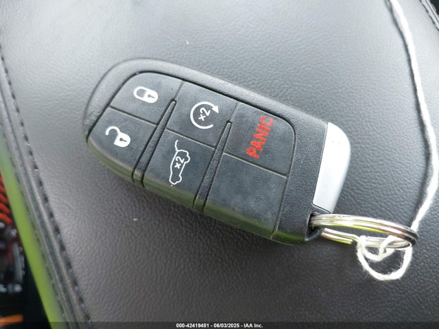 1C4RJFAG5JC377345 Jeep Grand Cherokee Laredo E 4x4