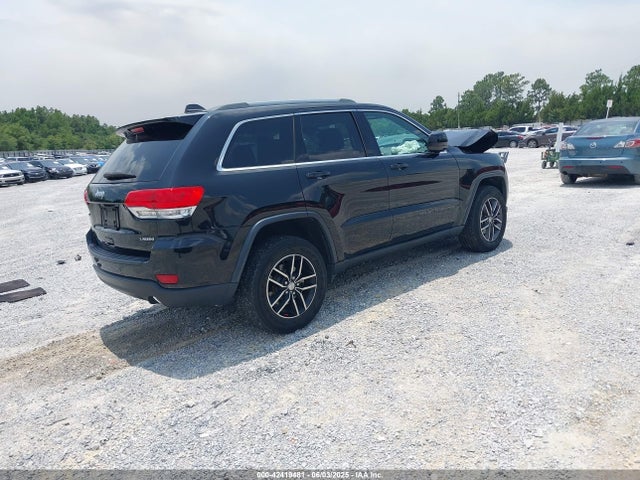 1C4RJFAG5JC377345 Jeep Grand Cherokee Laredo E 4x4