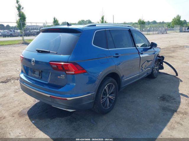 2018 VOLKSWAGEN TIGUAN 3VV2B7AX9JM146548 Photo 3