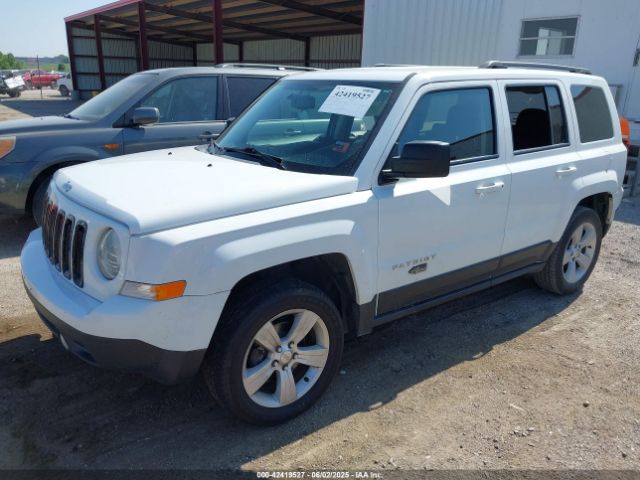 1C4NJRFB8GD632571 Jeep Patriot Latitude