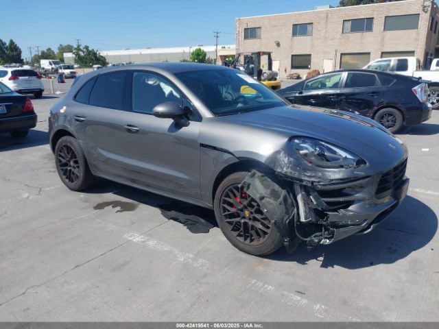 2018 PORSCHE MACAN WP1AG2A5XJLB60763 Photo 0