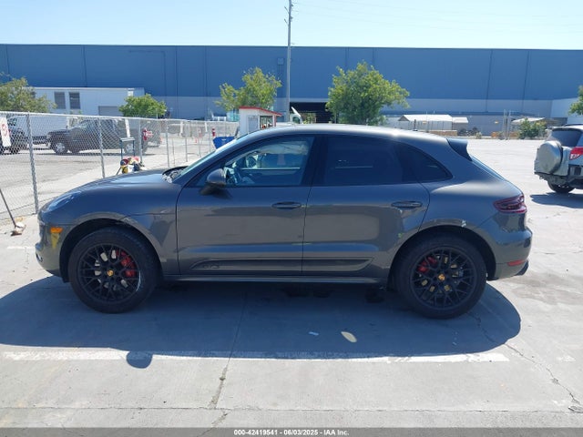 Porsche Macan 2018 WP1AG2A5XJLB60763 Image 15