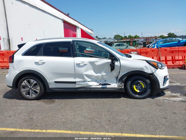 KNDCC3LG2K5008010 KIA Niro