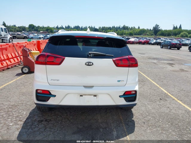 KNDCC3LG2K5008010 KIA Niro