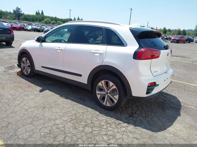 KNDCC3LG2K5008010 KIA Niro