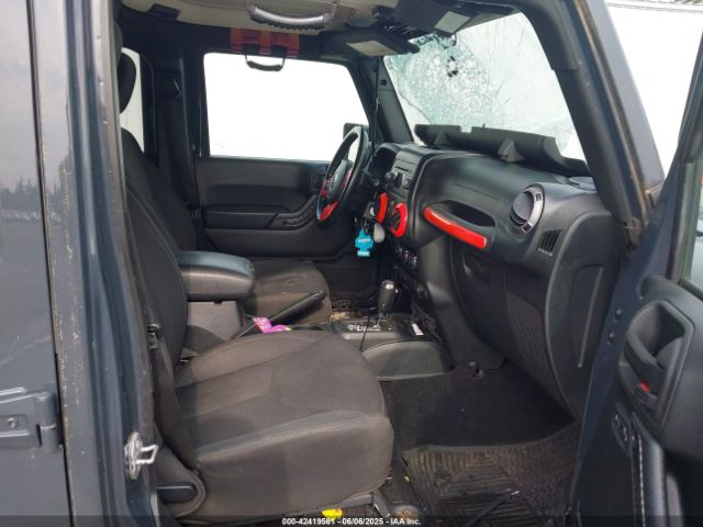 2016 JEEP WRANGLER UNLIMITED 1C4BJWDG4GL226180 Photo 4