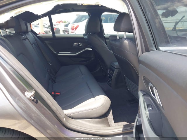 WBA5R1C59KAK06436 BMW 2019