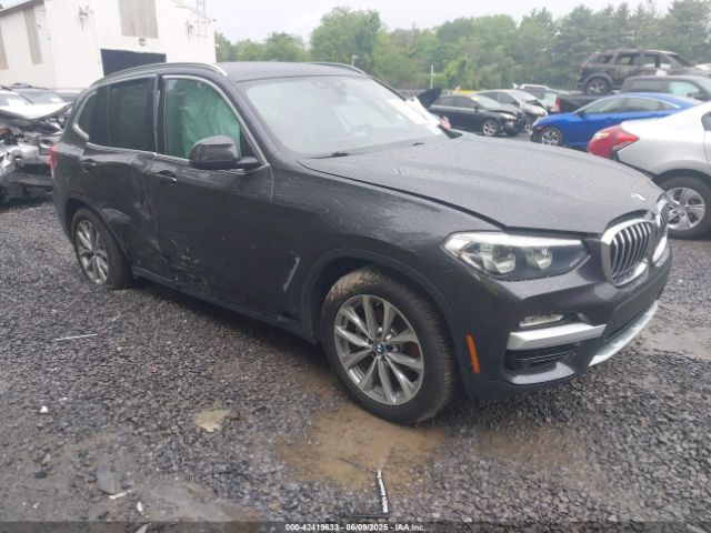 2019 BMW X3 5UXTR9C59KLE13195
