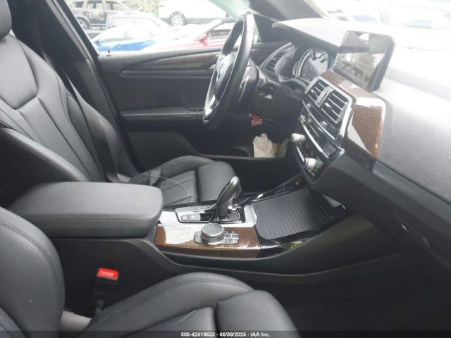 2019 BMW X3 5UXTR9C59KLE13195 Photo 4