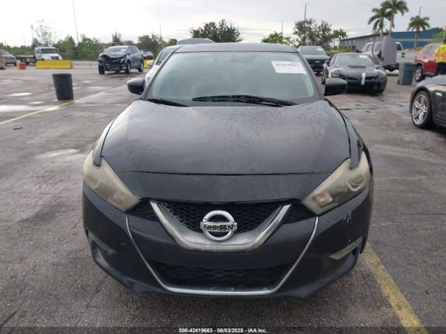 1N4AA6AP9GC428938 Nissan Maxima 3.5 S
