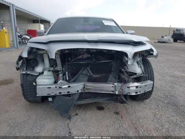 2021 CHRYSLER 300 2C3CCABG6MH520049 Photo 5