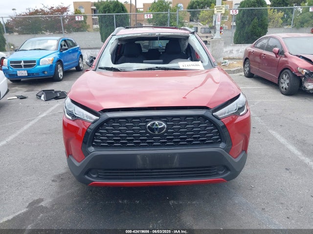 Toyota Corolla Cross Le 2024 7MUBAAAG2RV104982 Image 12
