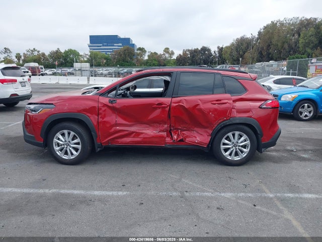 Toyota Corolla Cross Le 2024 7MUBAAAG2RV104982 Image 14