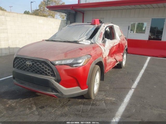 Toyota Corolla Cross Le 2024 7MUBAAAG2RV104982 Image 2