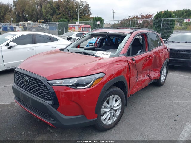 Toyota Corolla Cross Le 2024 7MUBAAAG2RV104982 Image 6