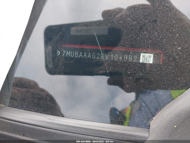 Toyota Corolla Cross Le 2024 7MUBAAAG2RV104982 Image 9