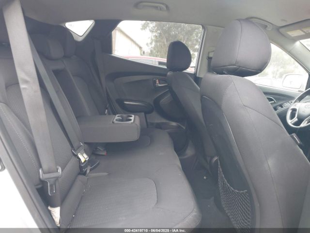 KM8JT3AF7EU896325 Hyundai TUCSON GLS