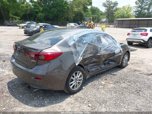 3MZBM1V79GM247613 Mazda pe
