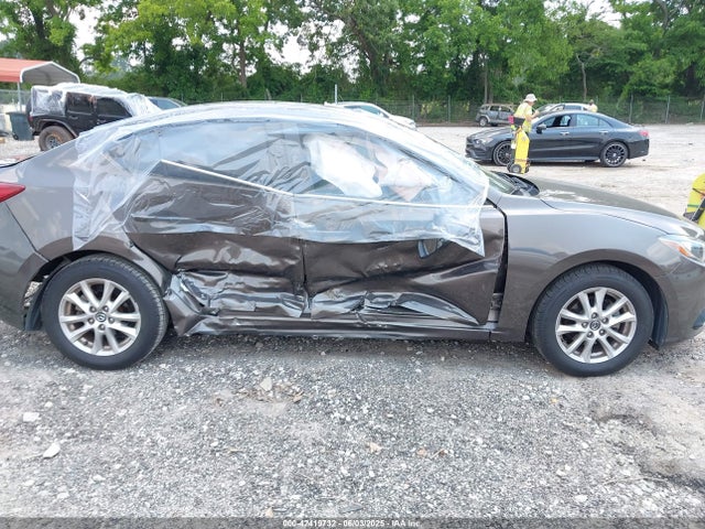 3MZBM1V79GM247613 Mazda pe