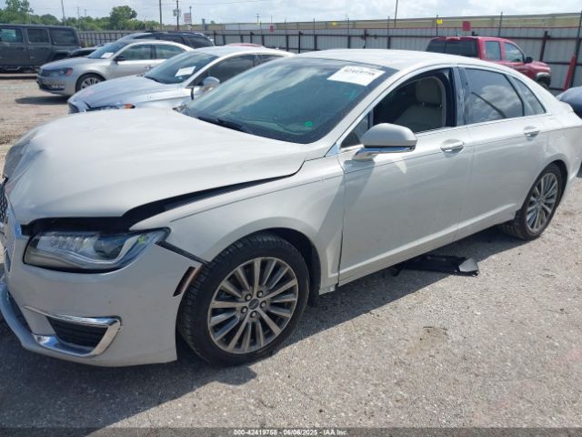 2020 LINCOLN MKZ 3LN6L5A90LR622917 Photo 1