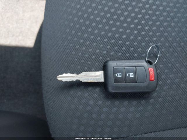 2017 MITSUBISHI MIRAGE G4 ML32F3FJ5HHF09741 Photo 10