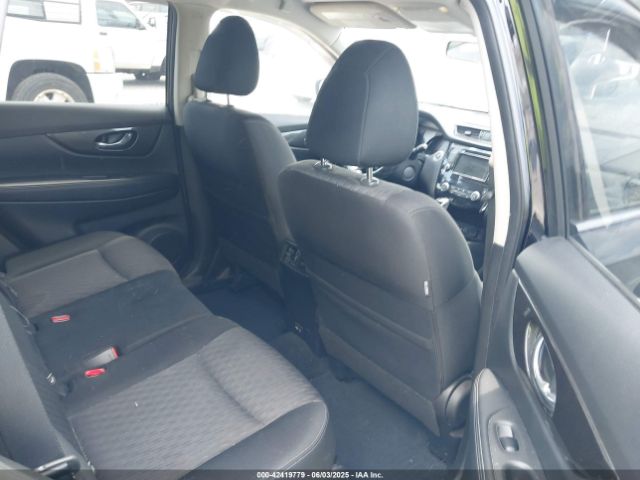 JN8AT2MV4KW390800 Nissan ROGUE SV