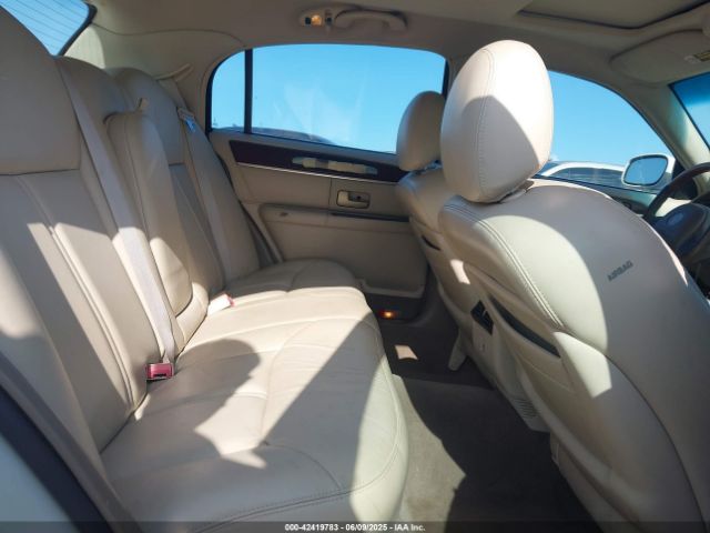 2004 LINCOLN TOWN CAR 1LNHM83WX4Y631136 Photo 7