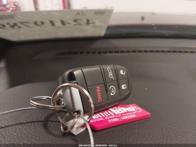 2019 JEEP GRAND CHEROKEE 1C4RJFBG4KC590710 Photo 10