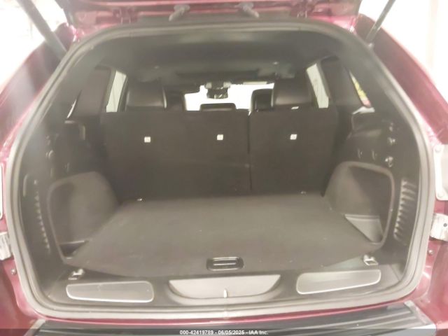 1C4RJFBG4KC590710 Jeep Grand Cherokee